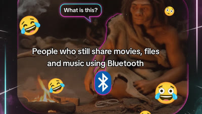 Who are those people 😱 (Cultura di Internet) di @flashcurated